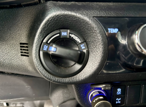 Toyota Hilux SRV