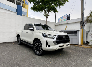Toyota Hilux SRV