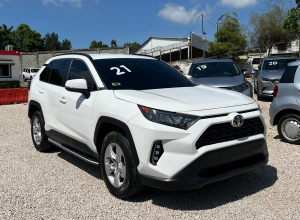 Toyota RAV4 XLE