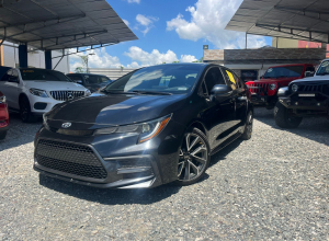 Toyota Corolla SE