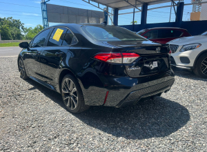 Toyota Corolla SE