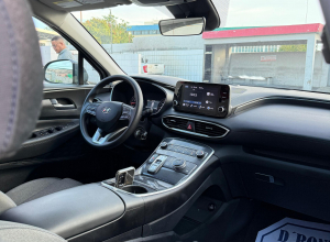 Hyundai Santa Fe SE
