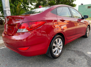 Hyundai Accent Básico