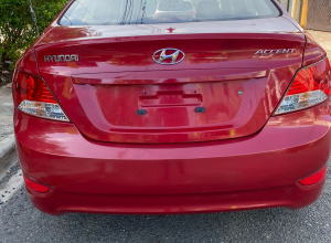 Hyundai Accent Básico