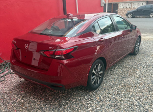 Nissan Versa SV