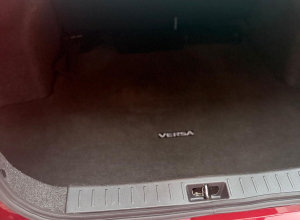 Nissan Versa SV