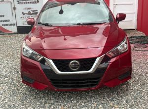Nissan Versa SV
