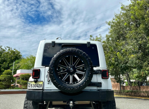 Jeep Wrangler Sahara Unlimited