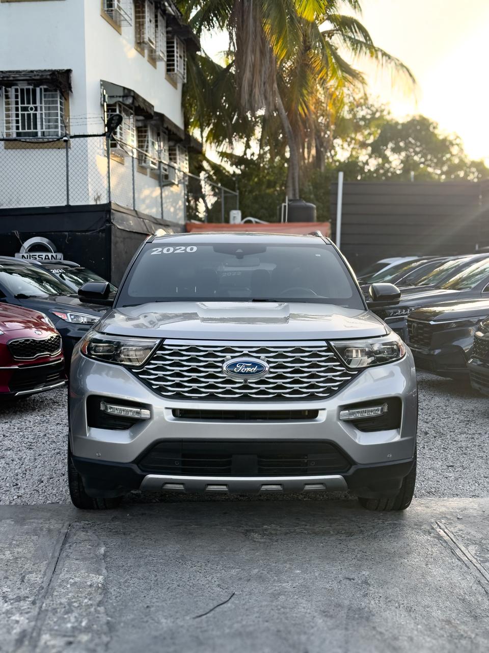 Ford Explorer Platinum