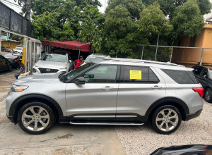 Ford Explorer Platinum