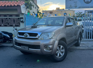Toyota Hilux Básico