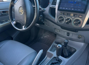 Toyota Hilux Básico