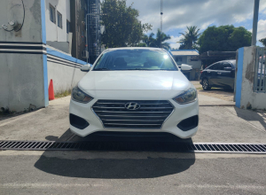 Hyundai Accent SE