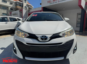Toyota Yaris Básico