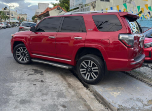 Toyota 4Runner Limited