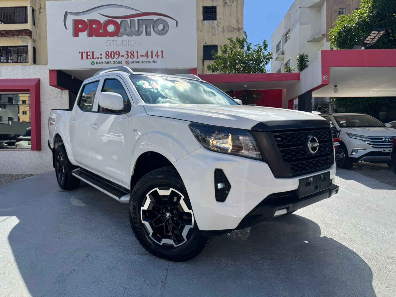 Nissan Frontier S