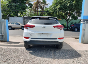 Hyundai Tucson Básico