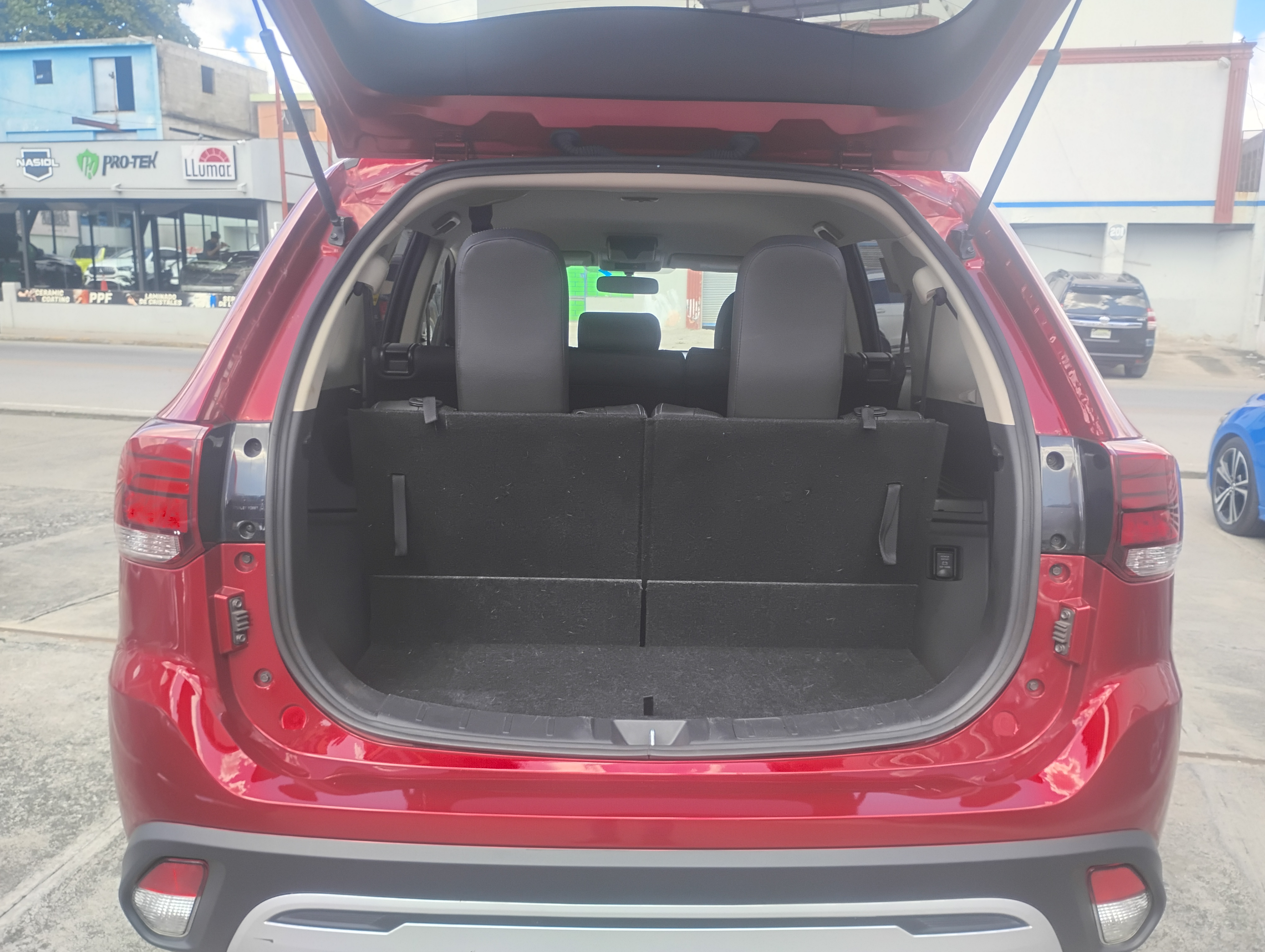 Mitsubishi Outlander SE