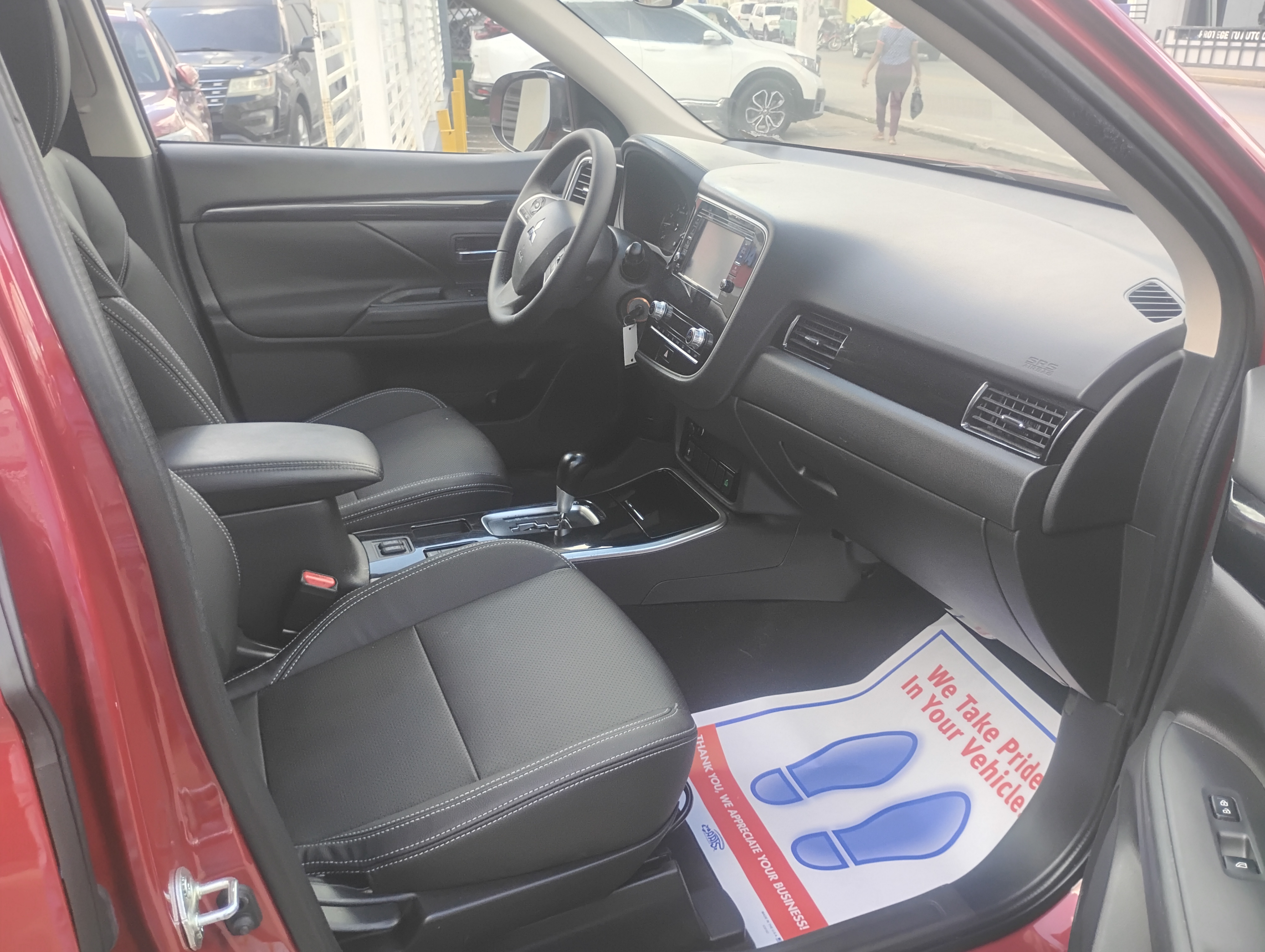 Mitsubishi Outlander SE