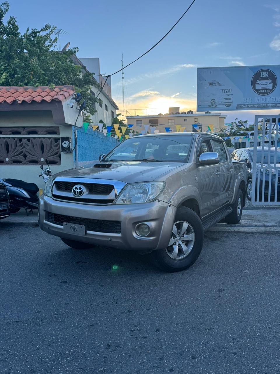 Toyota Hilux Básico