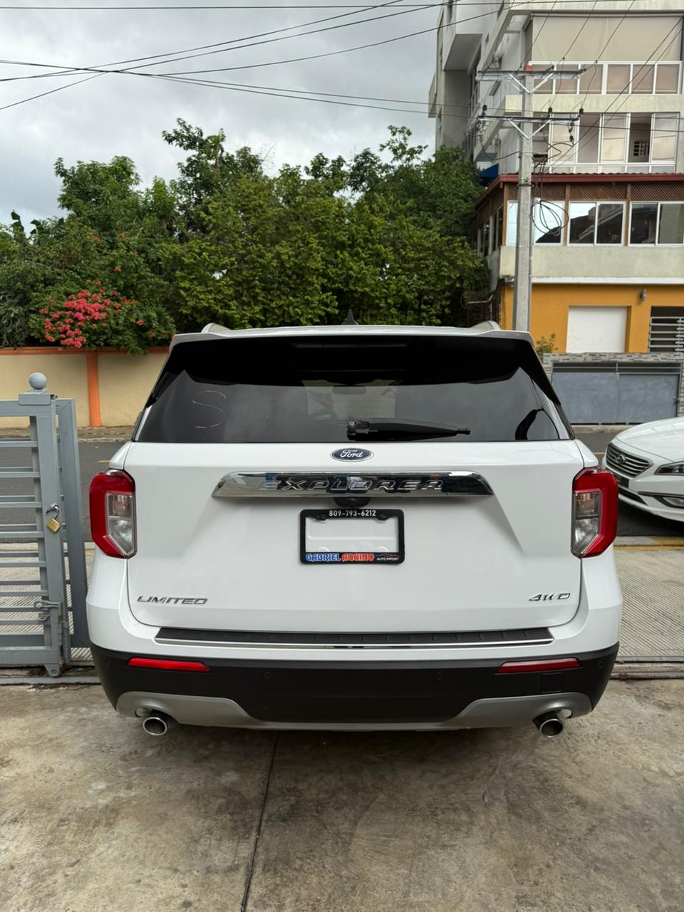 Ford Explorer Limited