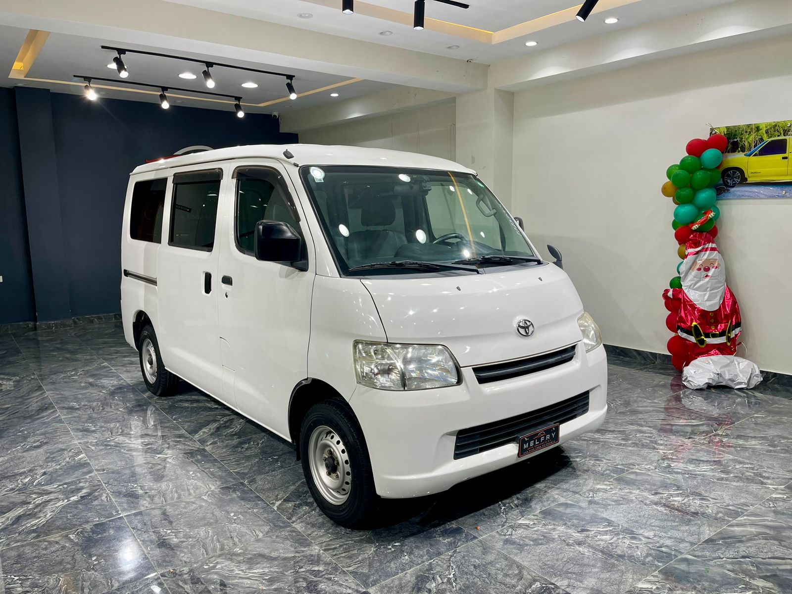 Toyota Lite-Ace DX