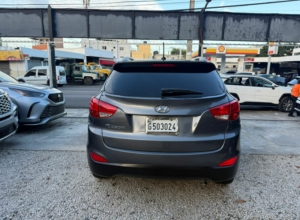 Hyundai Tucson SE