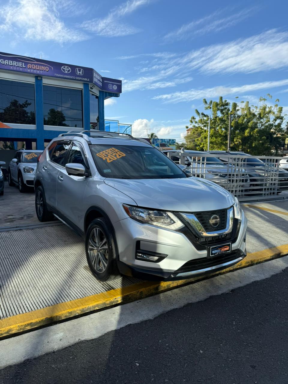 Nissan Rogue SV