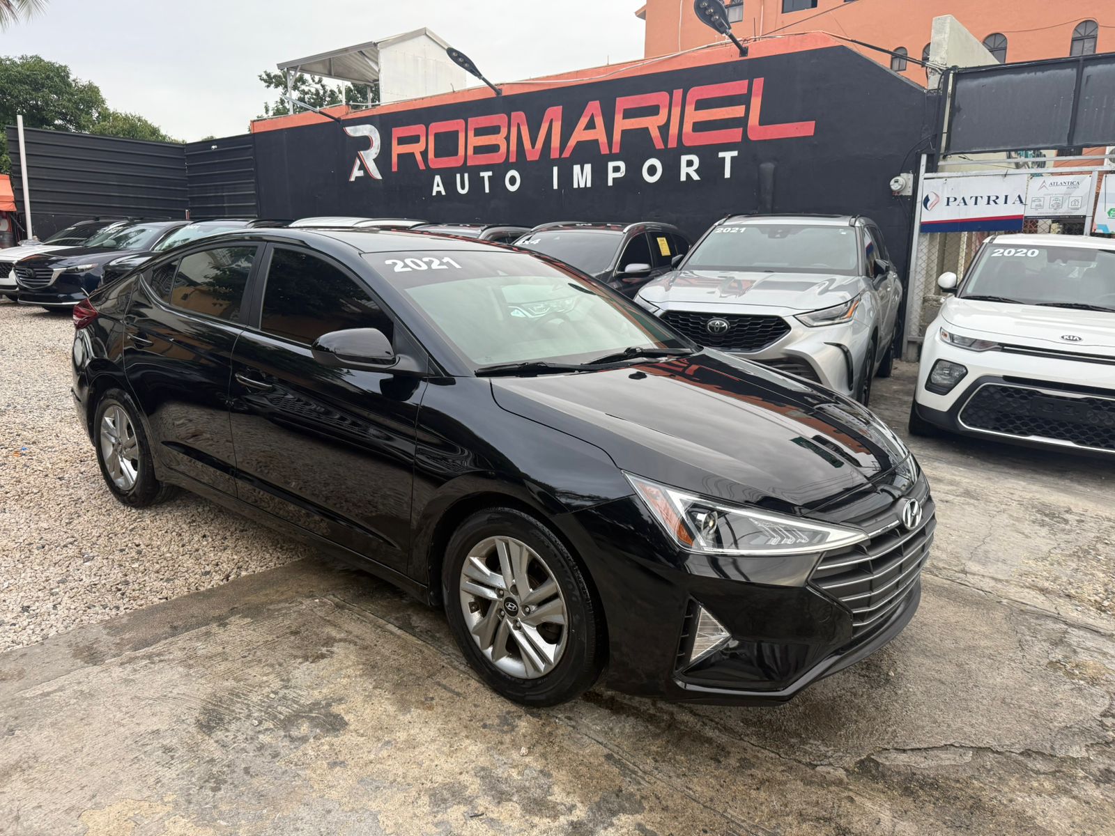 Hyundai Elantra Limited