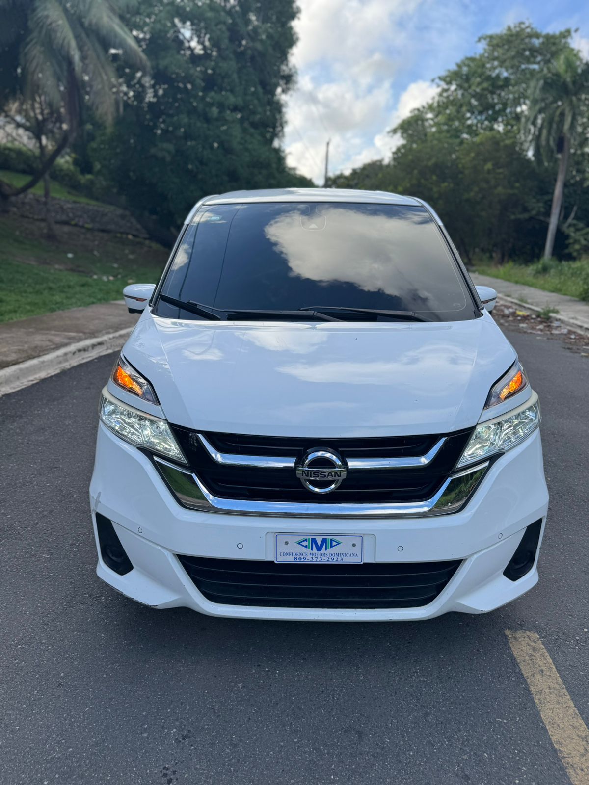 Nissan Serena Basico