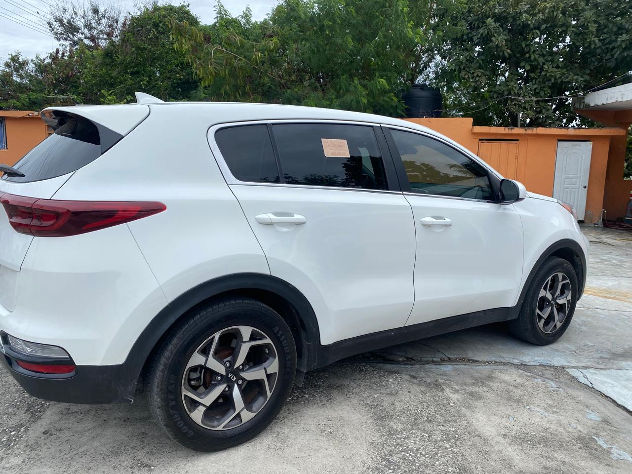 Kia Sportage LX