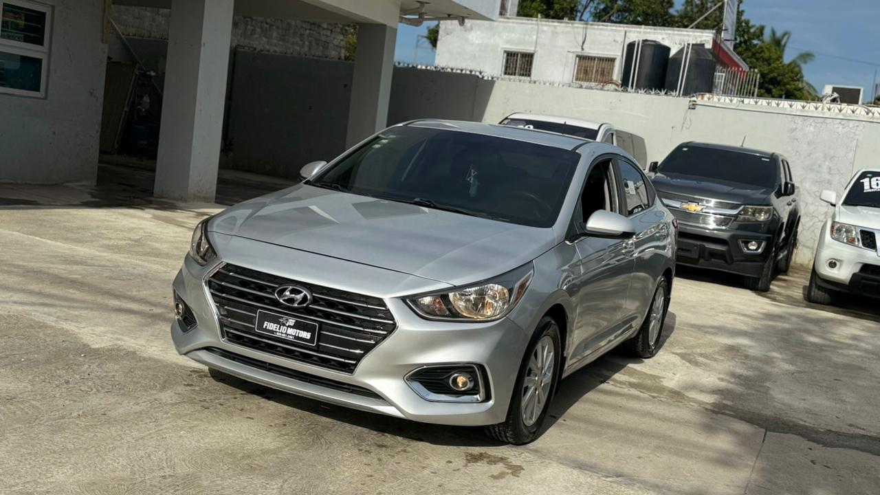 Hyundai Accent SEL
