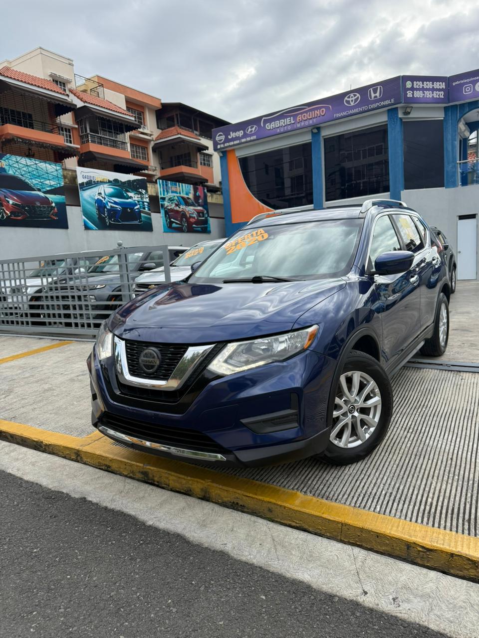 Nissan Rogue SV