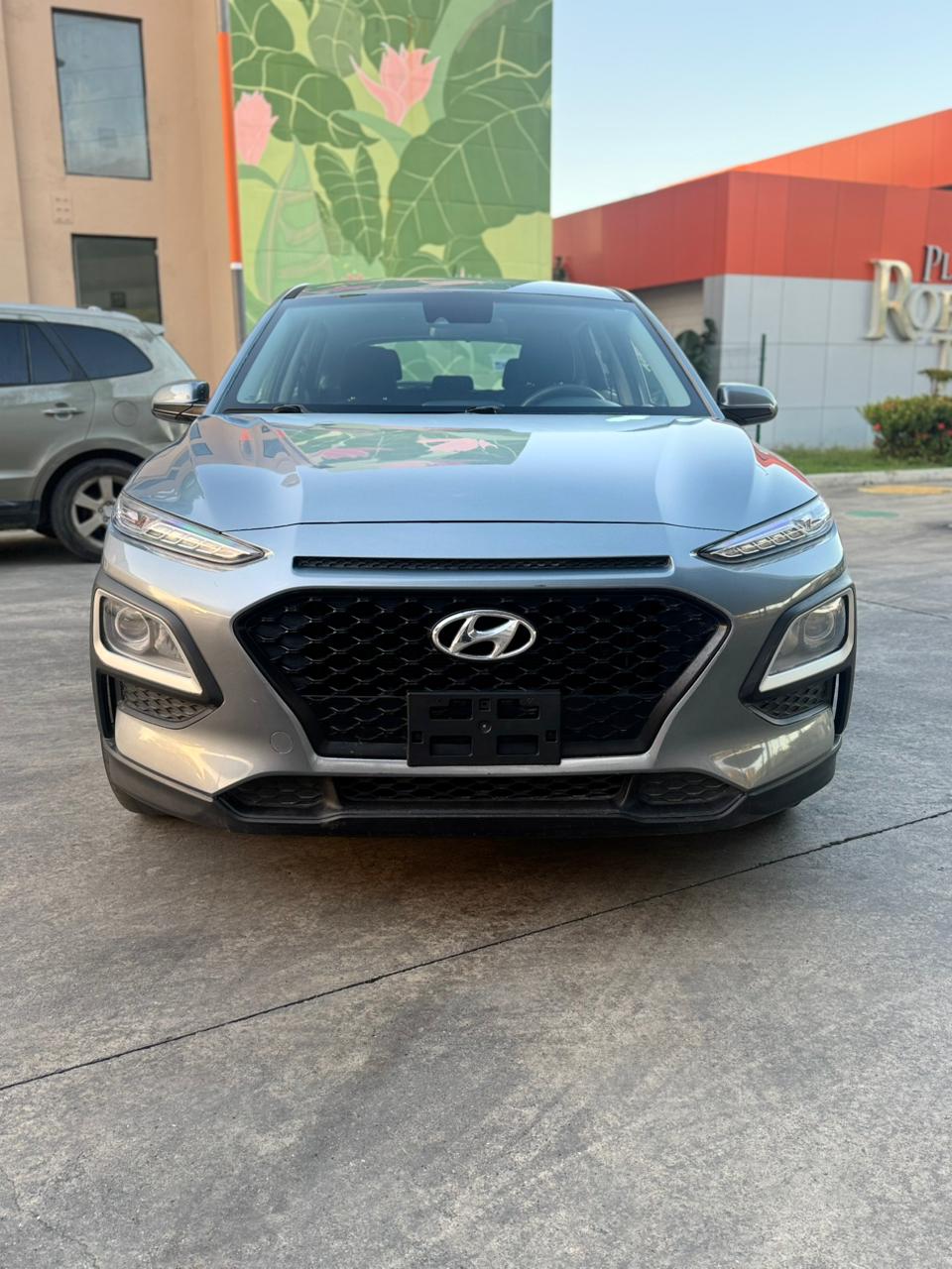 Hyundai Kona SEL