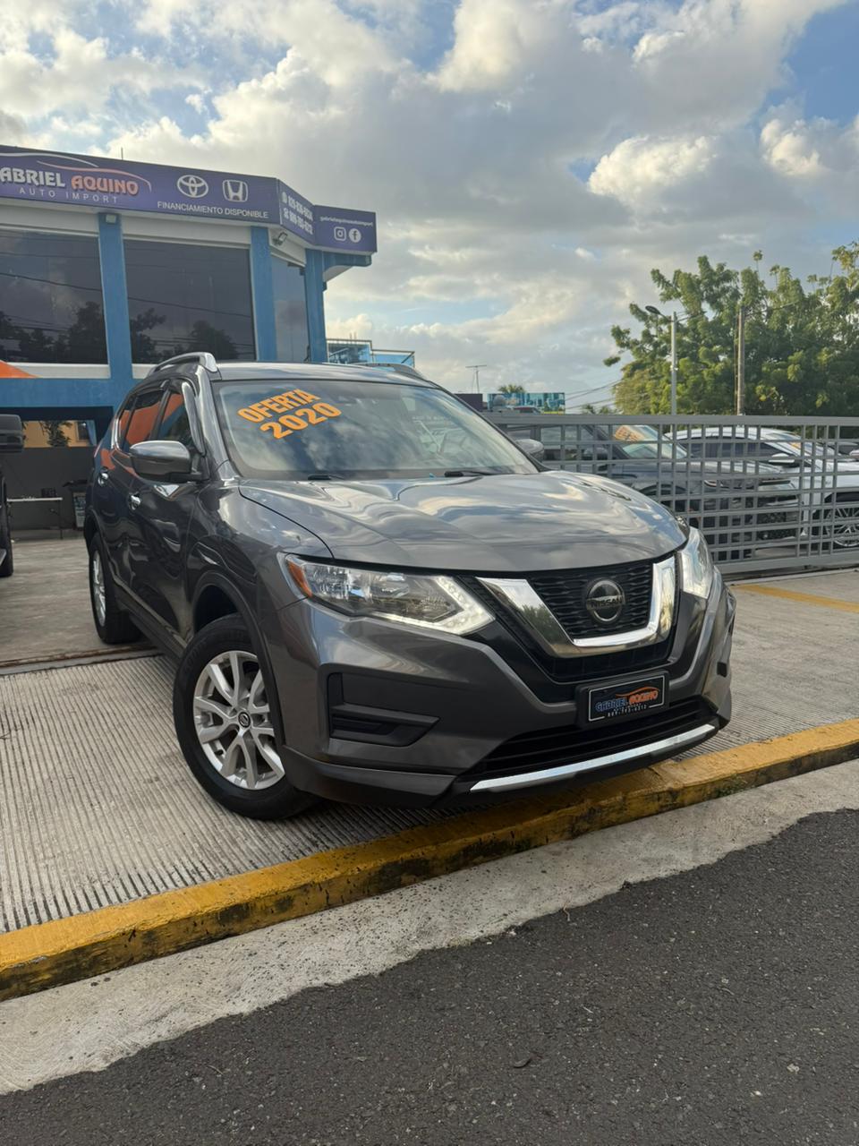 Nissan Rogue SV