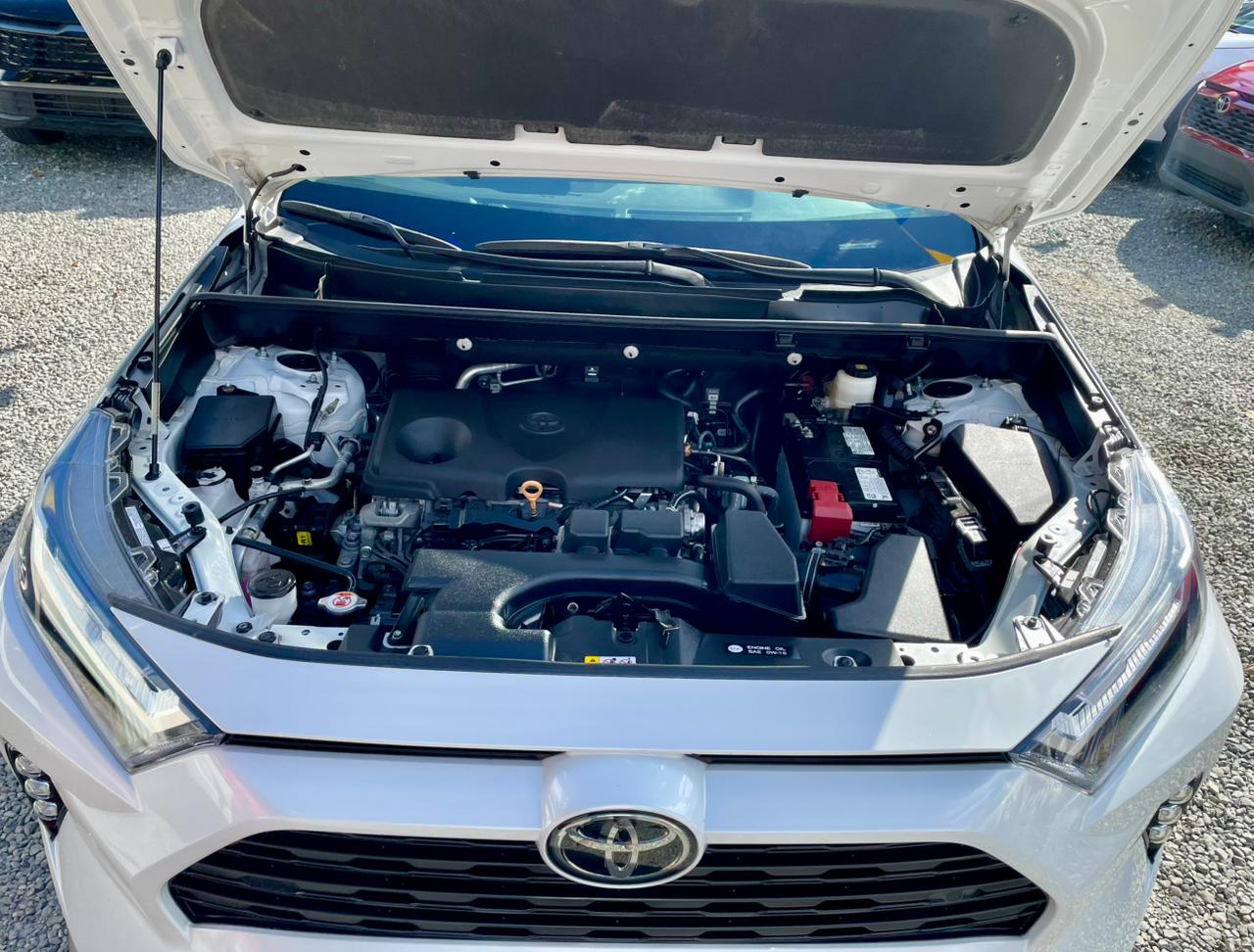 Toyota RAV4 XLE Premium