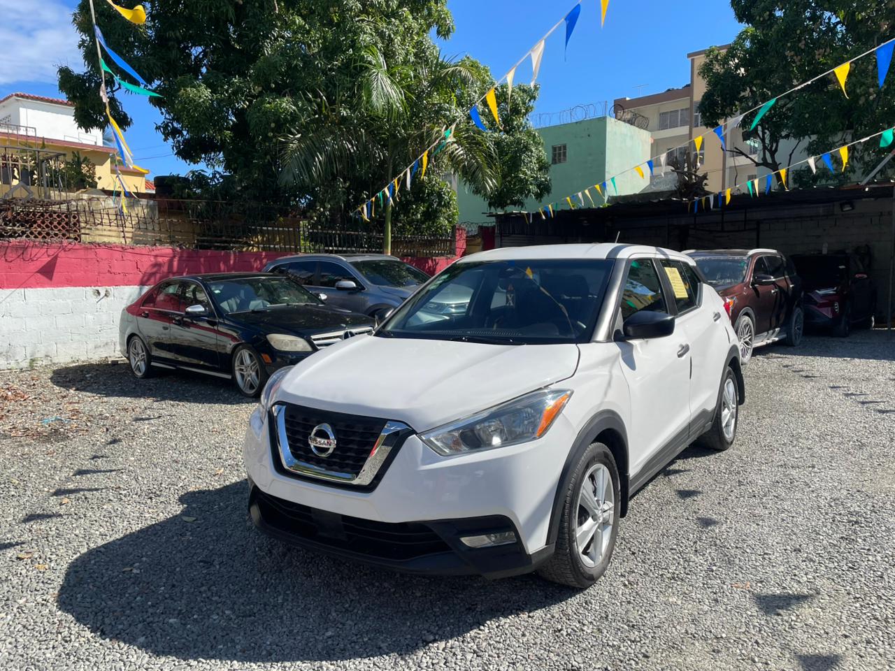 Nissan Kicks Basico