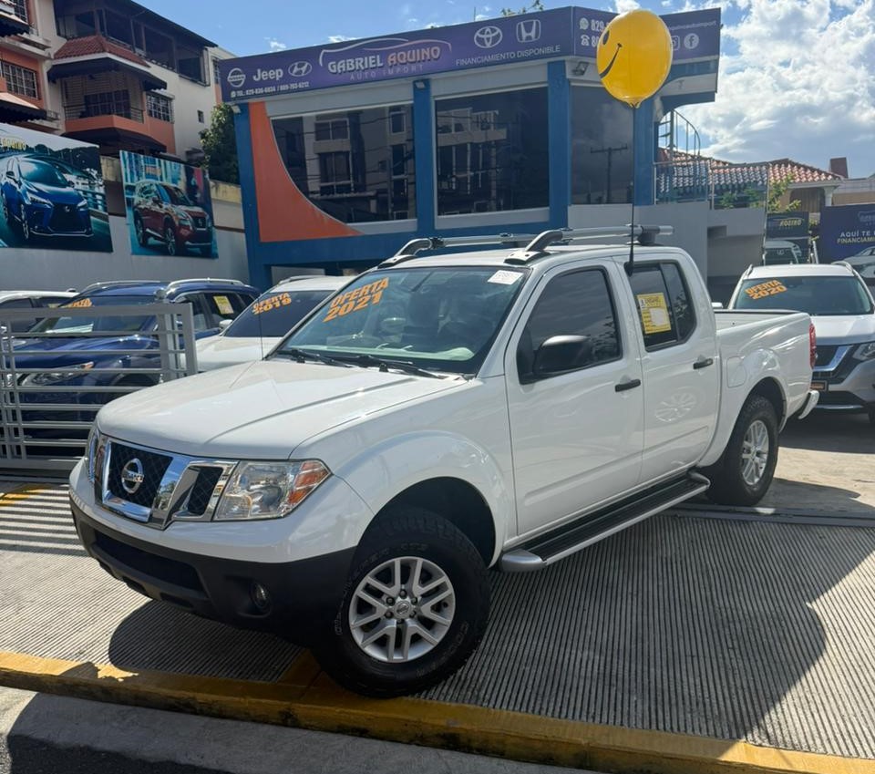 Nissan Frontier SV