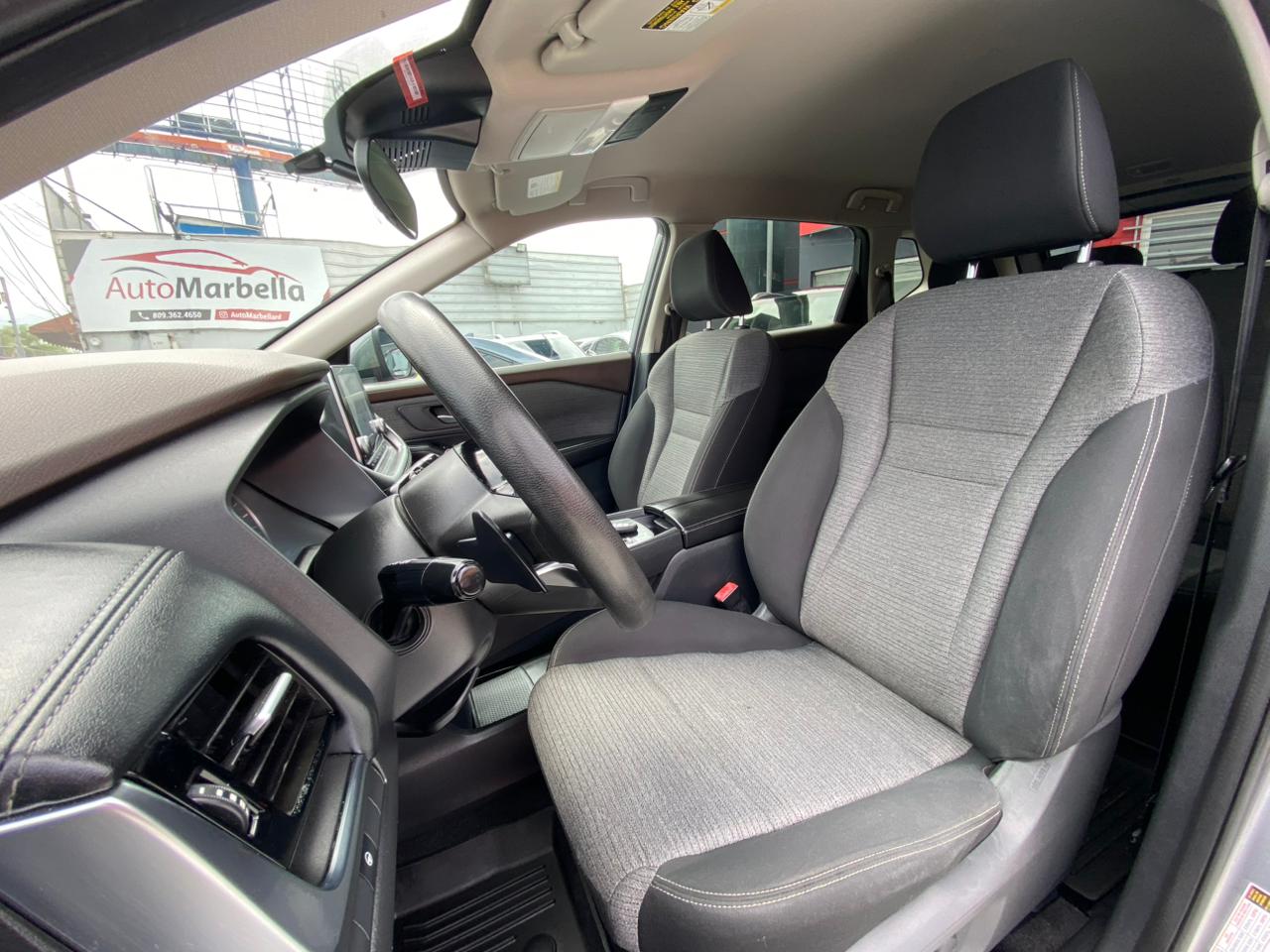 Nissan Rogue SV