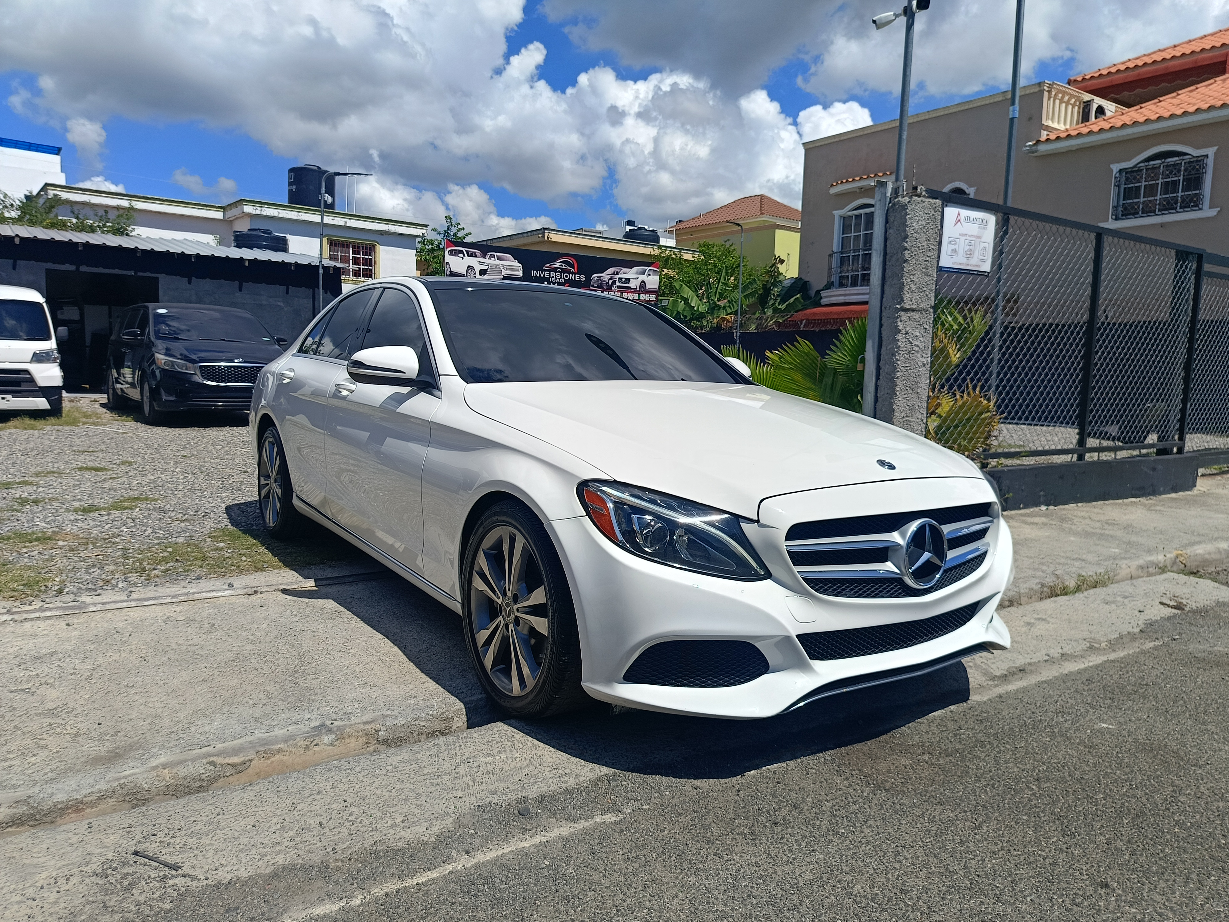 Mercedes-Benz 300 CE Básico