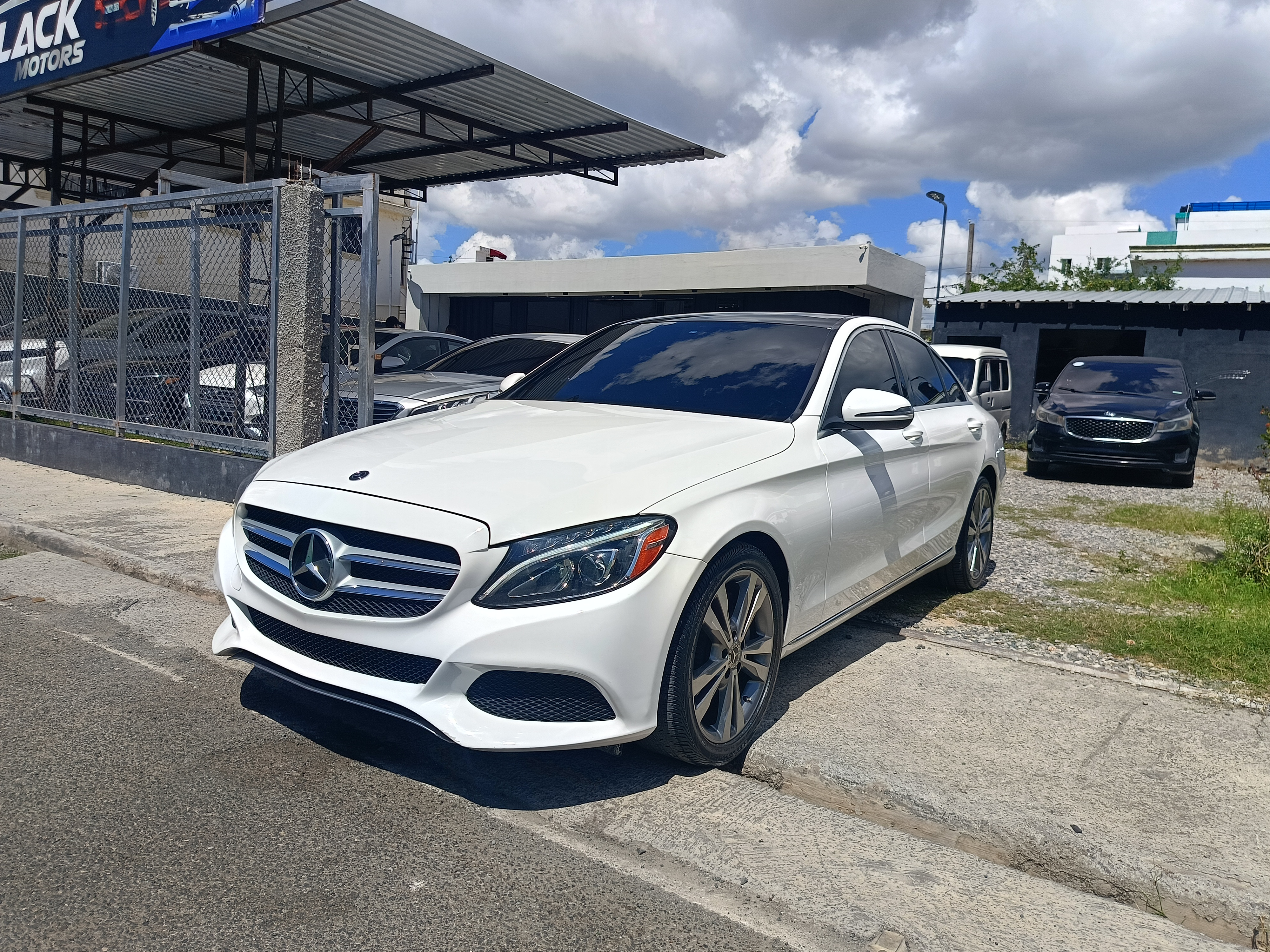 Mercedes-Benz 300 CE Básico