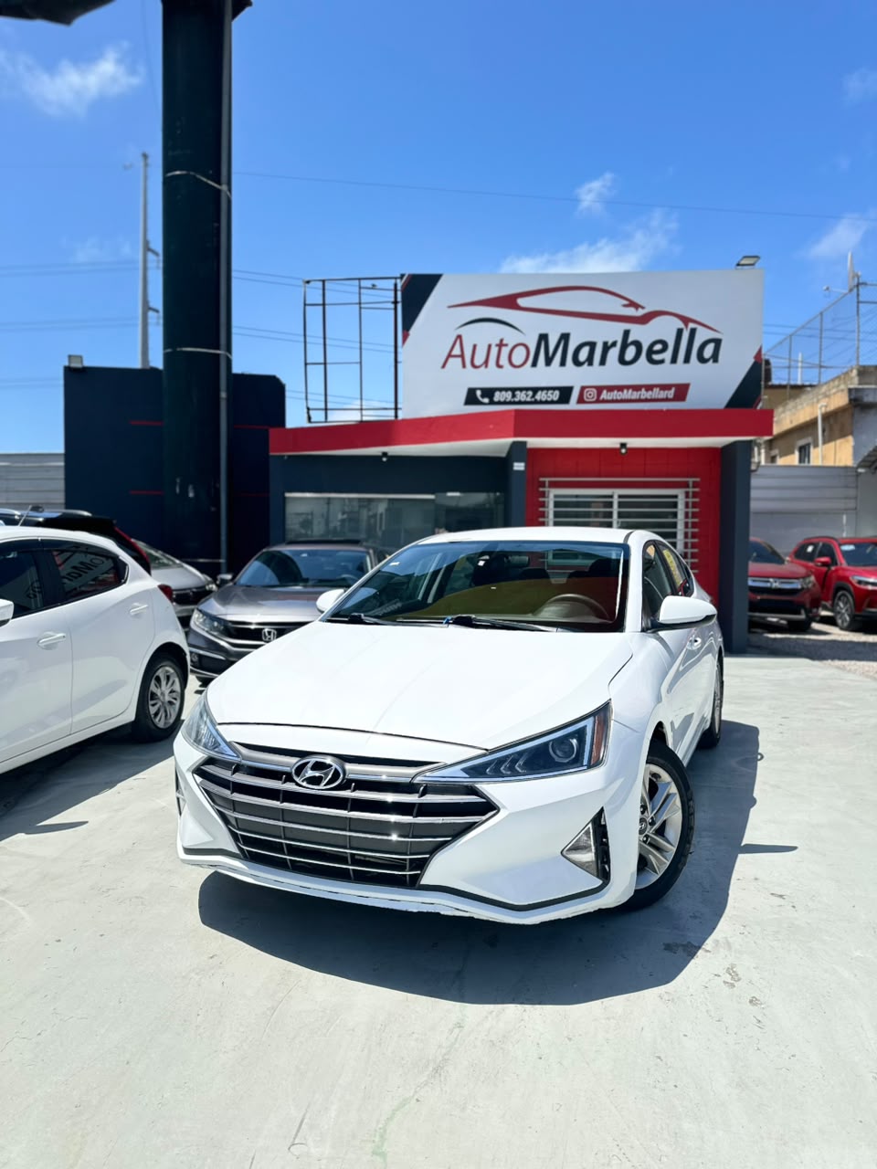 Hyundai Elantra SE