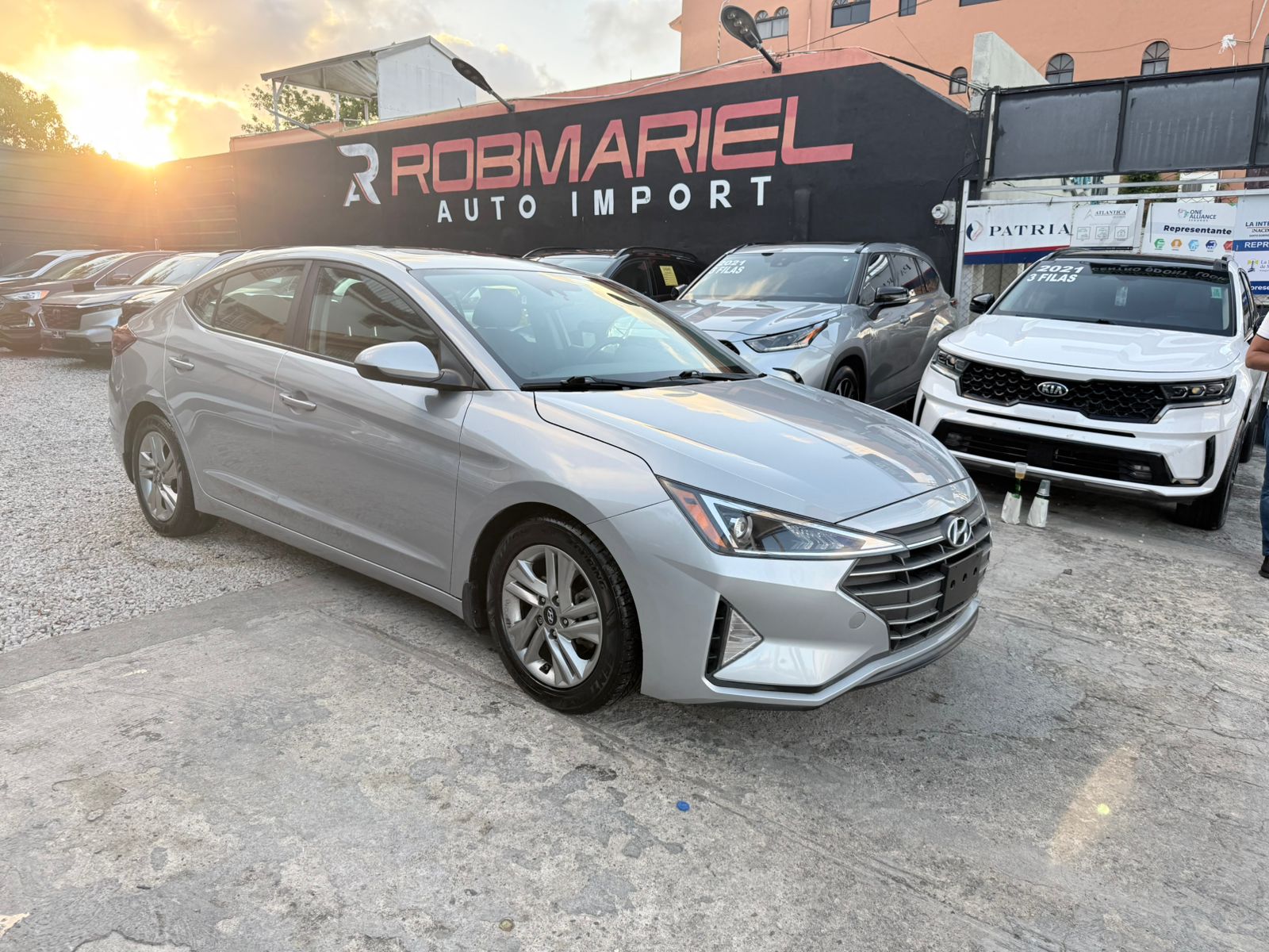 Hyundai Elantra Limited