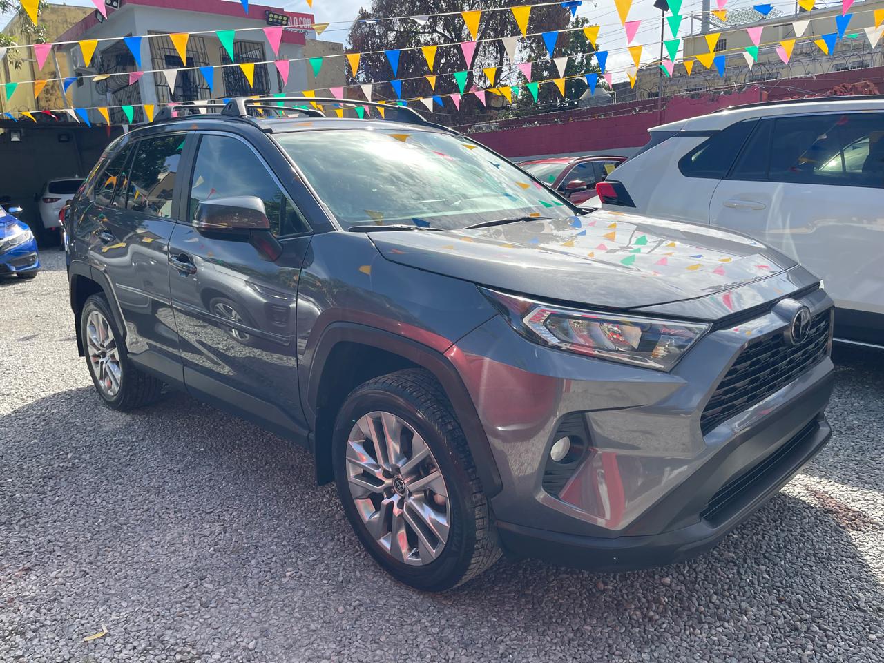 Toyota RAV4 XLE Premium