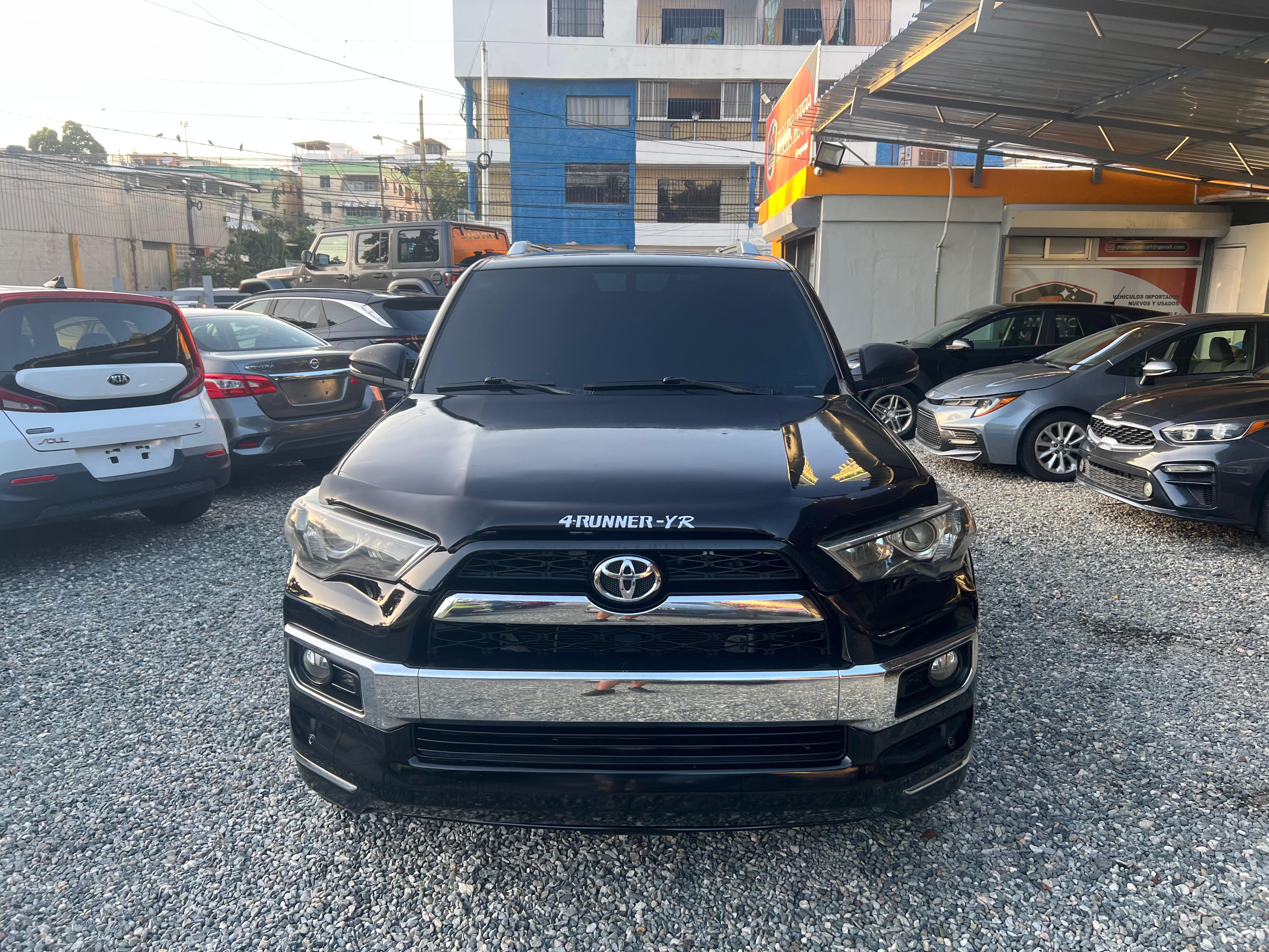 Toyota 4Runner SR5