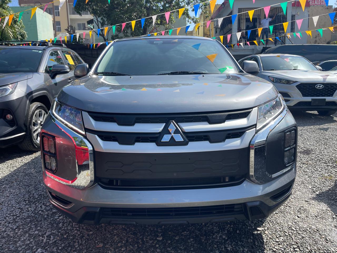 Mitsubishi Outlander SE