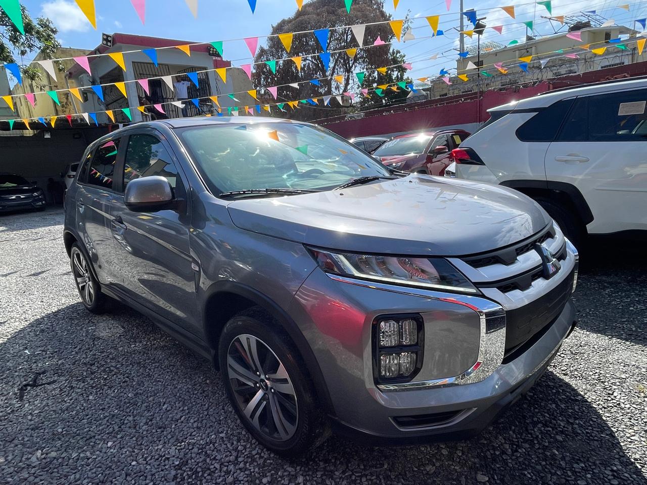 Mitsubishi Outlander SE