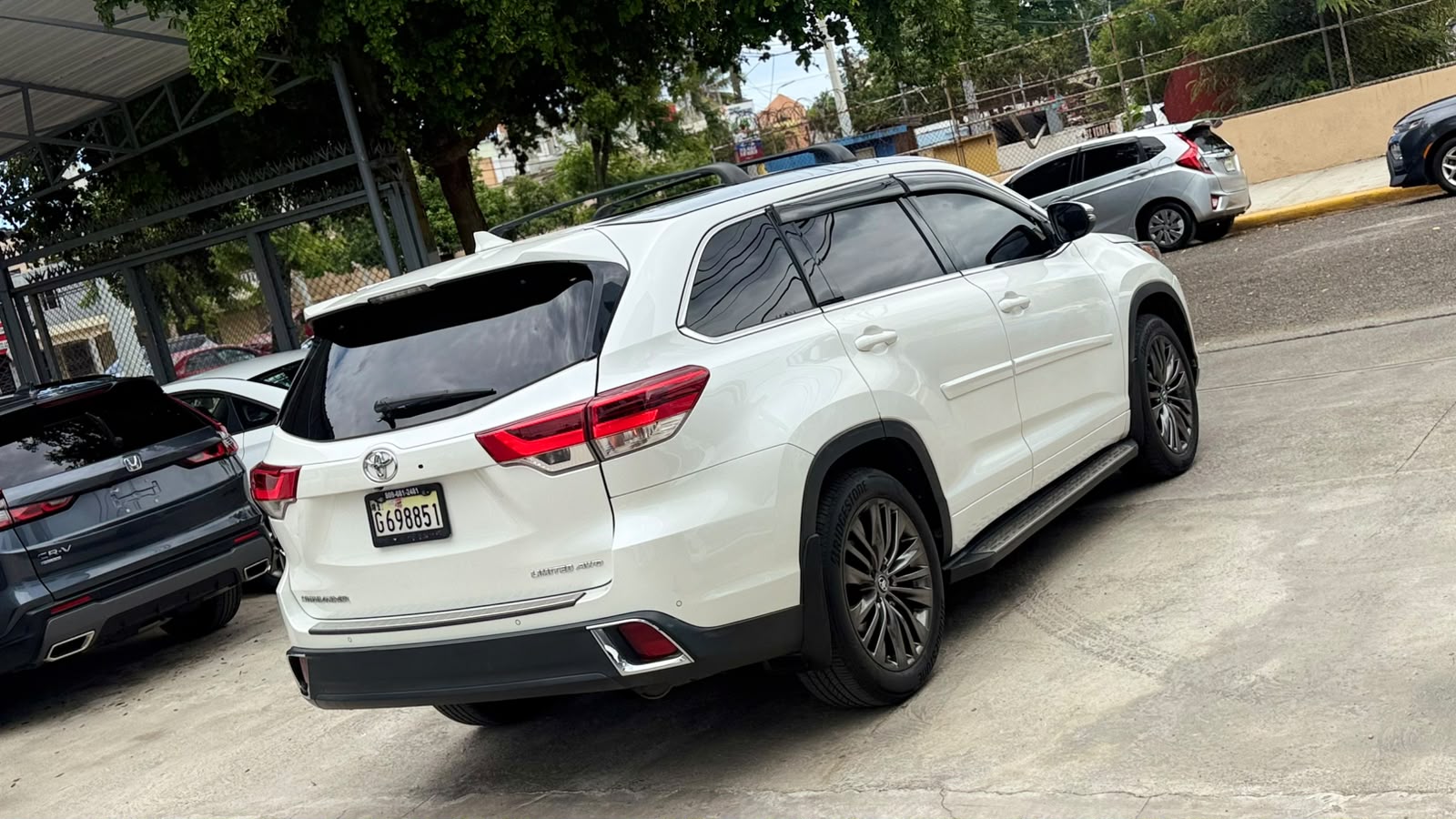 Toyota Highlander Limited Platinum