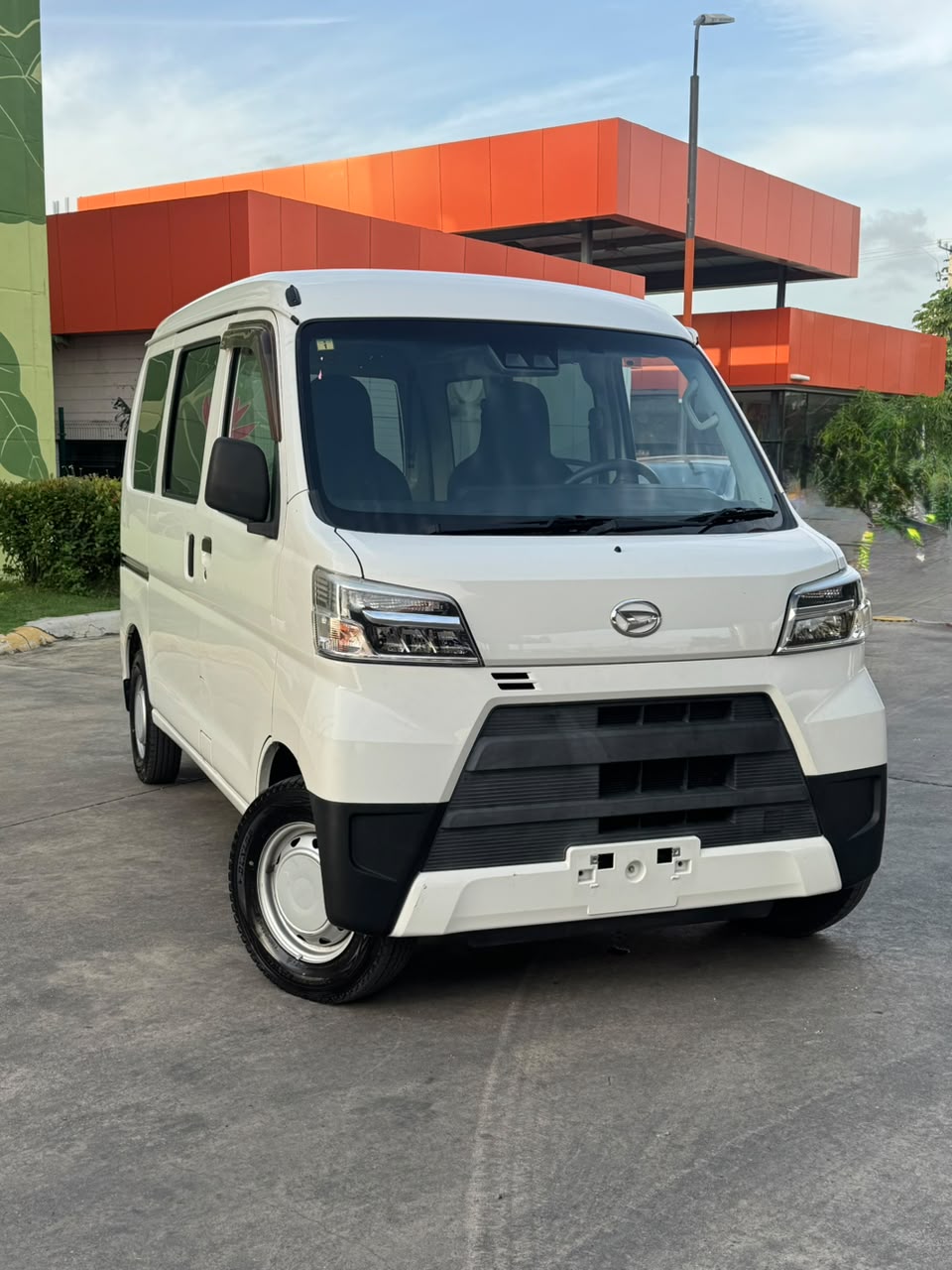 Daihatsu Hijet Minivan