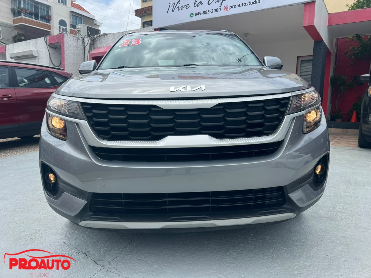 Kia Seltos EX